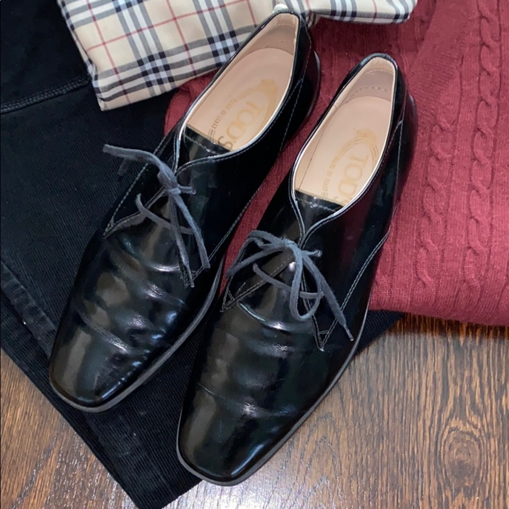 Tod’s Women’s Derby Lace-Up Shoes